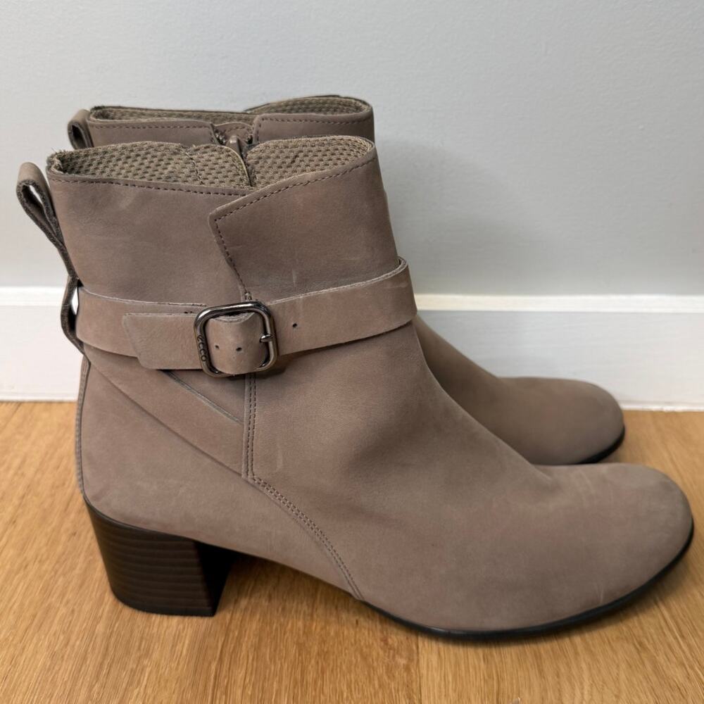 NEW ECCO Women's Dress Classic 35 Buckle Ankle Block Heel Boots